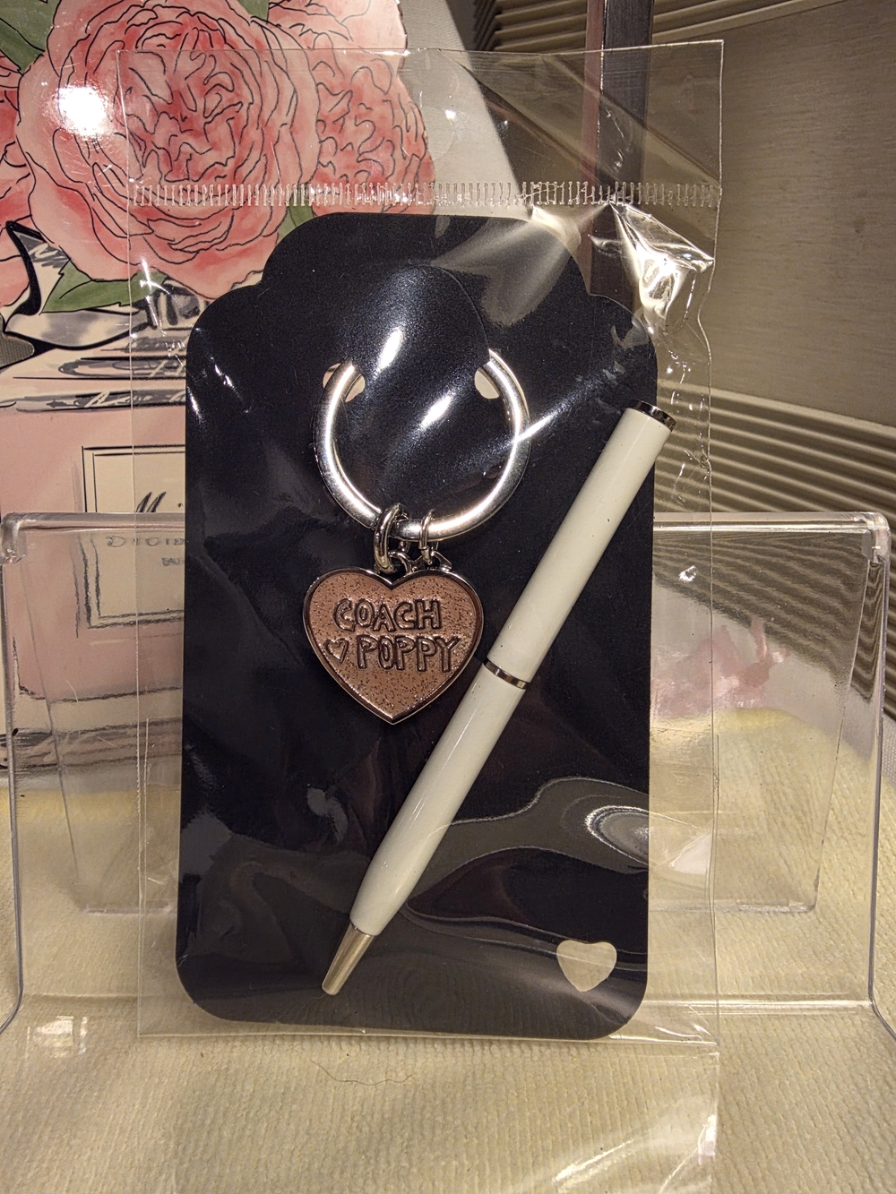 Coach POPPY Gold Heart Charm Key Ring with White Pen